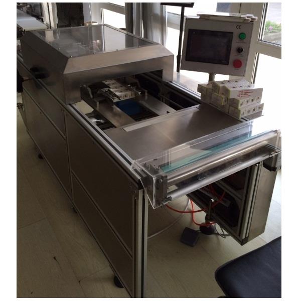Semi Automatic Cosmetic Perfume Box Transparent Cellophane Film Overwrapping Machine 