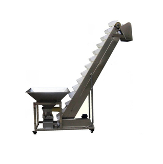 Bucket feeding conveyor 
